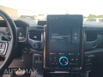 2023 Ford F-150 Lightning LARIAT Crew Cab Short Bed - miniatura 11