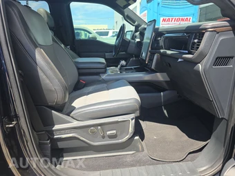 2023 Ford F-150 Lightning LARIAT Crew Cab Short Bed - miniatura 8