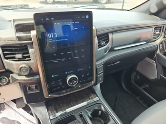2023 Ford F-150 Lightning LARIAT Crew Cab Short Bed - miniatura 11