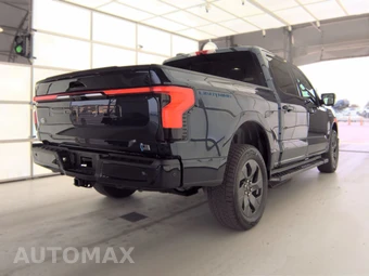 2023 Ford F-150 Lightning LARIAT Crew Cab Short Bed - miniatura 4