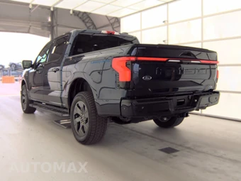 2023 Ford F-150 Lightning LARIAT Crew Cab Short Bed - miniatura 6