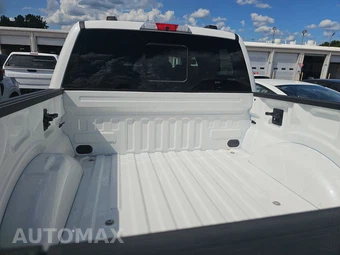 2023 Ford F-150 Lightning LARIAT Crew Cab Short Bed - miniatura 11