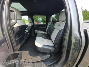 2023 Ford F-150 Lightning PLATINUM Crew Cab Short Bed - miniatura 13