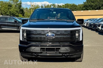 2023 Ford F-150 Lightning PLATINUM Crew Cab Short Bed - miniatura 8