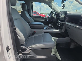 2023 Ford F-150 Lightning PRO Crew Cab Short Bed - miniatura 8