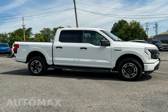 2023 Ford F-150 Lightning XLT Crew Cab Short Bed - miniatura 2