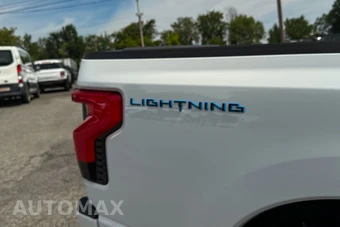 2023 Ford F-150 Lightning XLT Crew Cab Short Bed - miniatura 20