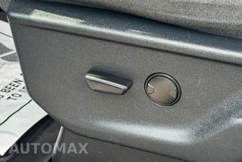 2023 Ford F-150 Lightning XLT Crew Cab Short Bed - miniatura 30