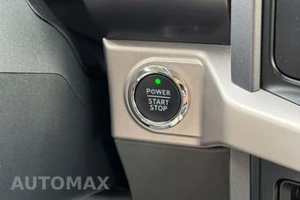 2023 Ford F-150 Lightning XLT Crew Cab Short Bed - miniatura 35