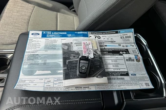 2023 Ford F-150 Lightning XLT Crew Cab Short Bed - miniatura 40