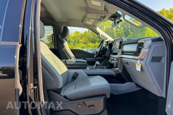 2023 Ford F-150 Lightning XLT Crew Cab Short Bed - miniatura 14