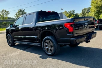 2023 Ford F-150 Lightning XLT Crew Cab Short Bed - miniatura 4