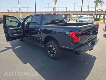 2023 Ford F-150 Lightning XLT Crew Cab Short Bed - miniatura 2