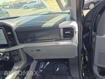 2023 Ford F-150 Lightning XLT Crew Cab Short Bed - miniatura 20