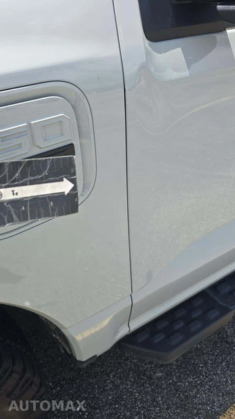 2023 Ford F-150 Lightning XLT Crew Cab Short Bed - miniatura 25