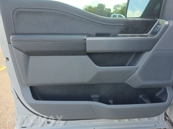 2023 Ford F-150 Lightning XLT Crew Cab Short Bed - miniatura 9