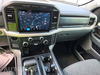 2023 Ford F-150 Lightning XLT Crew Cab Short Bed - miniatura 10