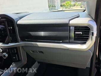 2023 Ford F-150 Lightning XLT Crew Cab Short Bed - miniatura 20