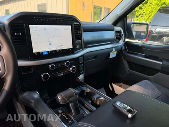 2023 Ford F-150 Lightning XLT Crew Cab Short Bed - miniatura 10