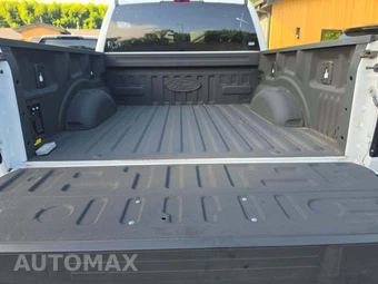 2023 Ford F-150 Lightning XLT Crew Cab Short Bed - miniatura 14