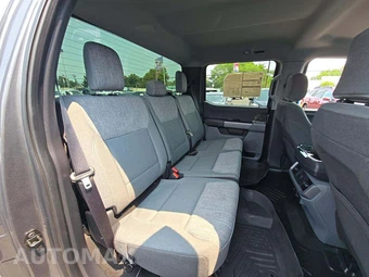 2023 Ford F-150 Lightning XLT Crew Cab Short Bed - miniatura 16
