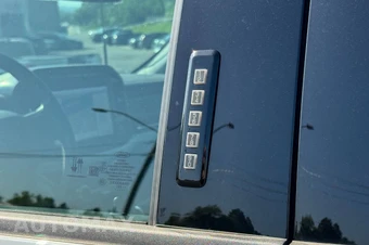 2023 Ford F-150 Lightning XLT Crew Cab Short Bed - miniatura 24