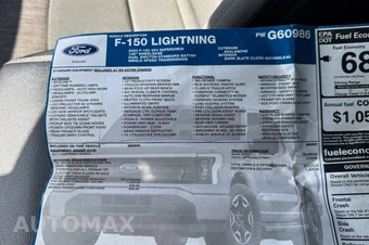 2023 Ford F-150 Lightning XLT Crew Cab Short Bed - miniatura 39