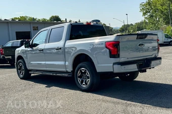 2023 Ford F-150 Lightning XLT Crew Cab Short Bed - miniatura 5