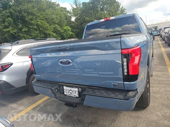 2023 Ford F-150 Lightning XLT Crew Cab Short Bed - miniatura 5