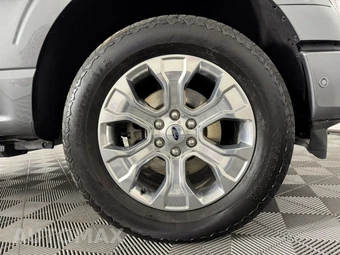 2023 Ford F-150 Platinum Crew Cab Short Bed - miniatura 50
