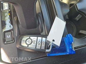 2023 Ford F-150 Raptor Crew Cab Short Bed - miniatura 8