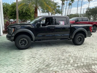 2023 Ford F-150 Raptor Crew Cab Short Bed - miniatura 1