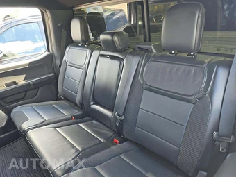 2023 Ford F-150 Raptor Crew Cab Short Bed - miniatura 13