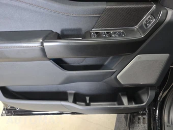 2023 Ford F-150 Raptor Crew Cab Short Bed - miniatura 9