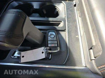 2023 Ford F-150 Raptor Crew Cab Short Bed - miniatura 8