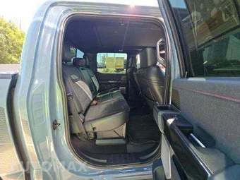 2023 Ford F-150 Raptor Crew Cab Short Bed - miniatura 16