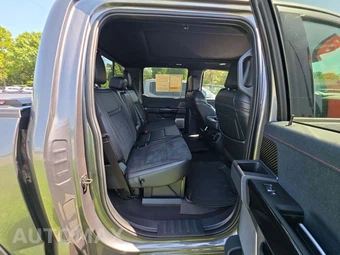 2023 Ford F-150 Raptor Crew Cab Short Bed - miniatura 16