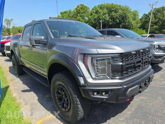2023 Ford F-150 Raptor Crew Cab Short Bed - miniatura 4