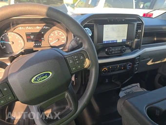 2023 Ford F-150 XL Crew Cab Medium Bed - miniatura 11