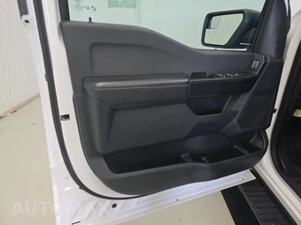 2023 Ford F-150 XL Crew Cab Medium Bed - miniatura 9