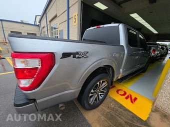2023 Ford F-150 XL Crew Cab Short Bed - miniatura 4