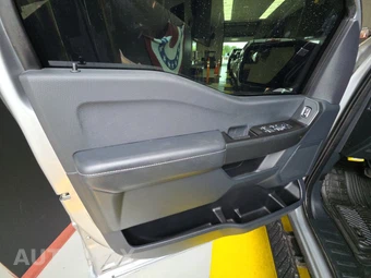 2023 Ford F-150 XL Crew Cab Short Bed - miniatura 9