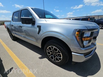 2023 Ford F-150 XL Crew Cab Short Bed - miniatura 3