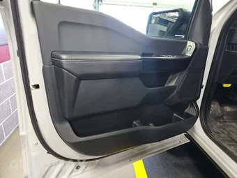 2023 Ford F-150 XL Crew Cab Short Bed - miniatura 9