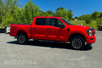2023 Ford F-150 XL Crew Cab Short Bed - miniatura 2