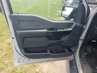 2023 Ford F-150 XL Crew Cab Short Bed - miniatura 9