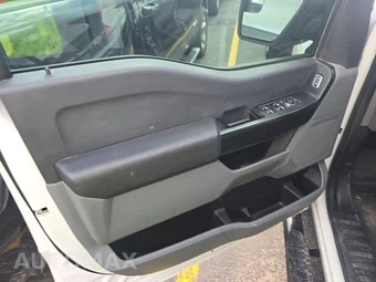 2023 Ford F-150 XL Crew Cab Short Bed - miniatura 9