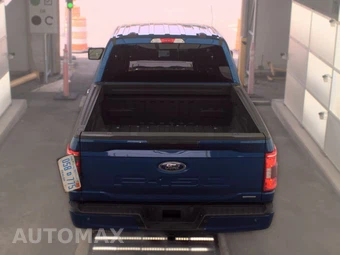 2023 Ford F-150 XLT Crew Cab Medium Bed - miniatura 5