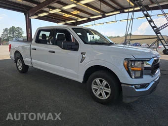 2023 Ford F-150 XLT Crew Cab Medium Bed - miniatura 3