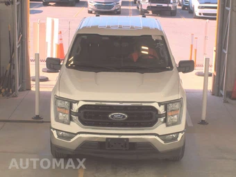 2023 Ford F-150 XLT Crew Cab Medium Bed - miniatura 2
